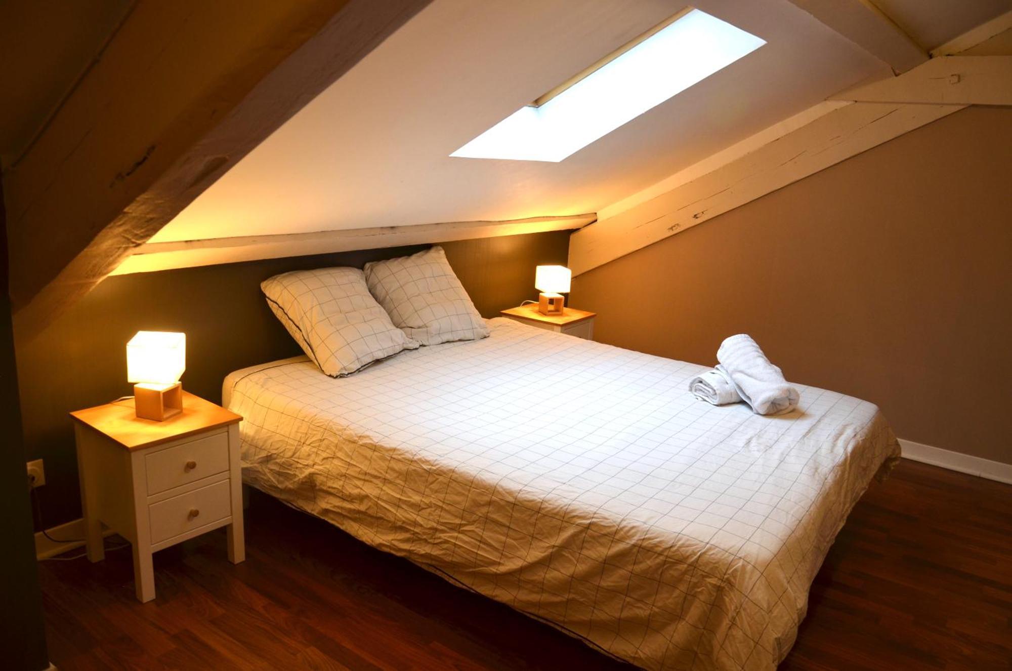 Апартаменти Le Cocon Troyen - 6-8P - 2 Parking Gratuits Труа Екстер'єр фото